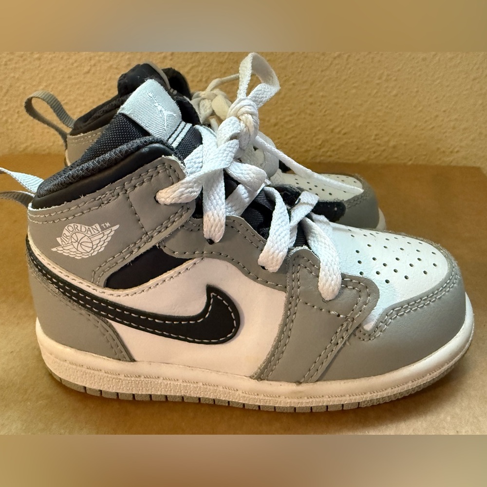 Jordan Kids Black and Gray Sneakers